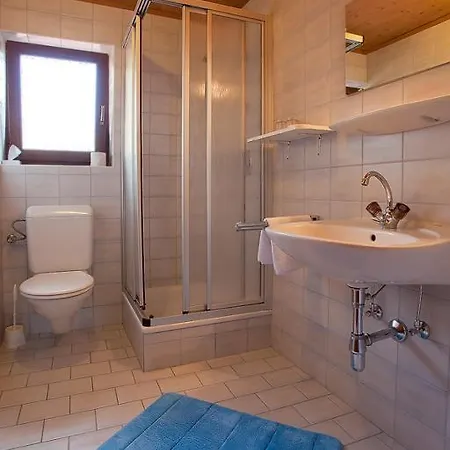 شقة Appartementhaus Schoepf *